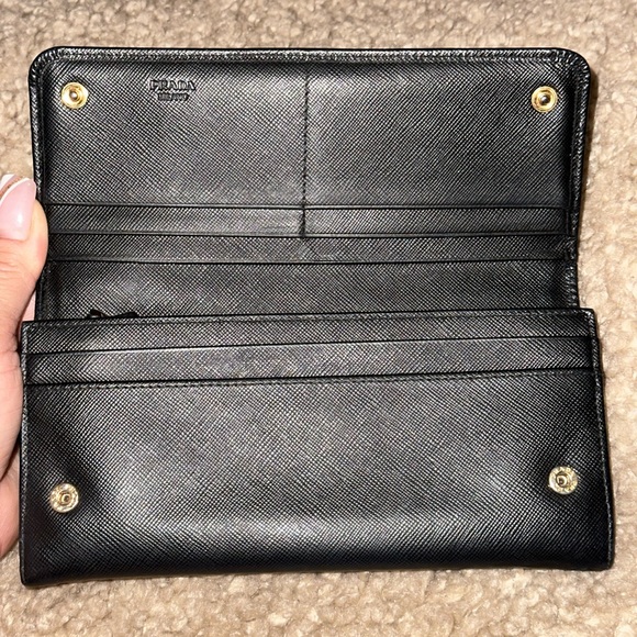 Prada 🖤 Ribbon Long wallet w Snaps - Picture 5 of 11